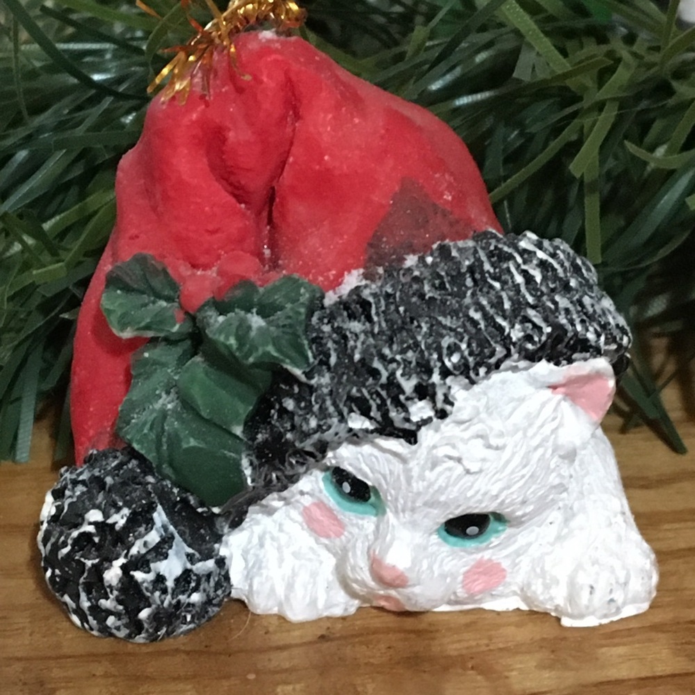 Festive Cat Figurine with Santa Hat
